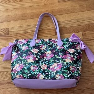 Floral Beautiful Tote Bag with Purple Accents🐥🐣